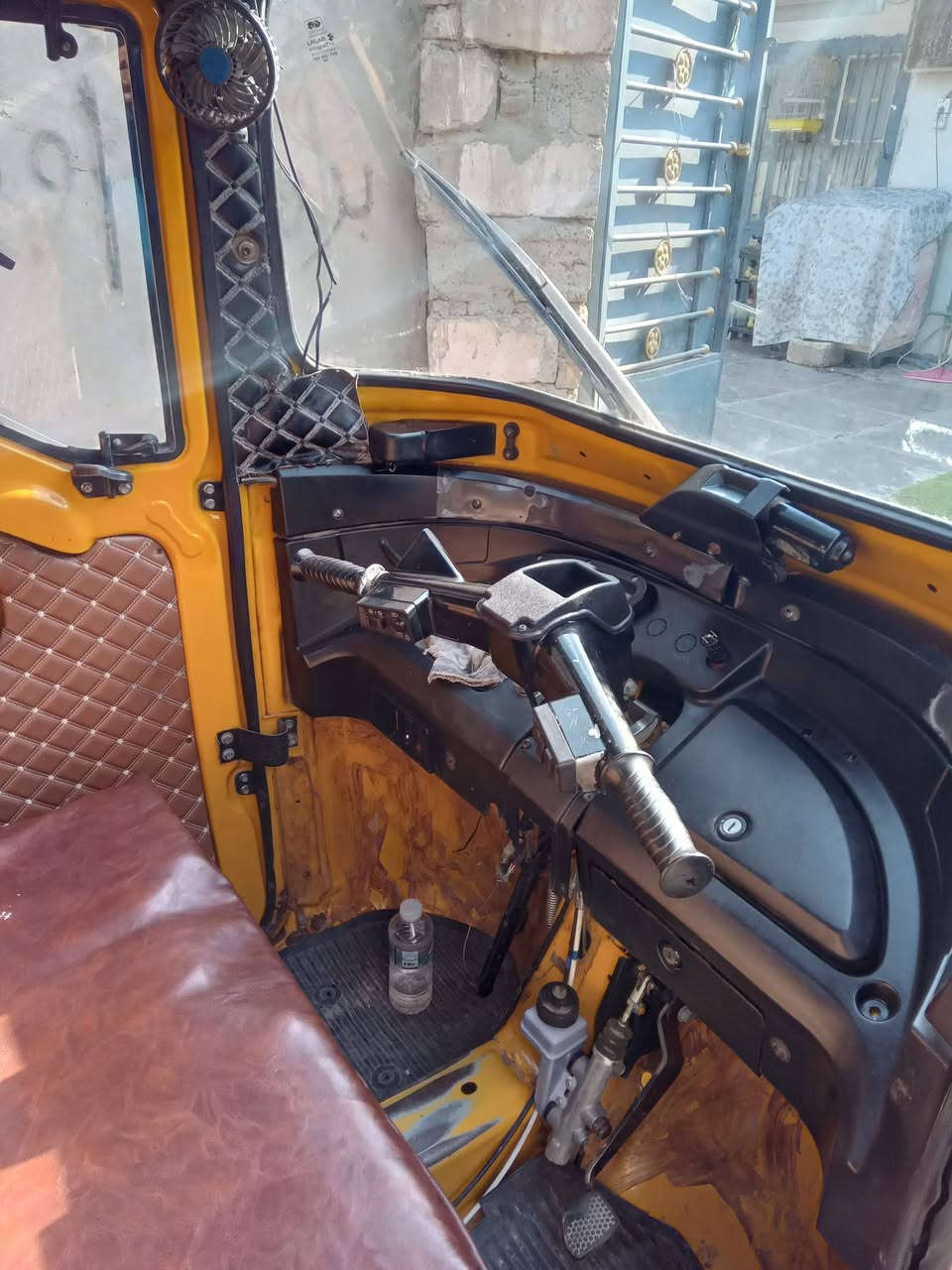 تكتك ١٩ اوراق كامله تلاثه وميه ٣١٠٠ بغداد الراسه العبيدي ***********
