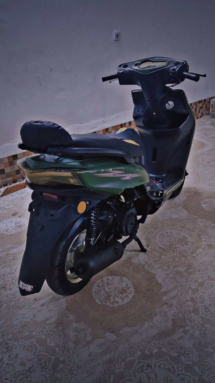ماكس سكنس دراجه اوراق كامل أصولي باقي بس لوحات موديل 2019 سرعه 140 دراجه كفاله عامه  مابيه اي عطل أو نقص كله بل شرط علابلاد محرك ناعم لاصرف ولا بخار فول نشاط حيل ناعم كهربائيات وسلف ودشبول كله شغال ماطور فول نضافه سعره 300 بيه مجال قليل كركوك قادسيه الثانيه الرقم ***********
