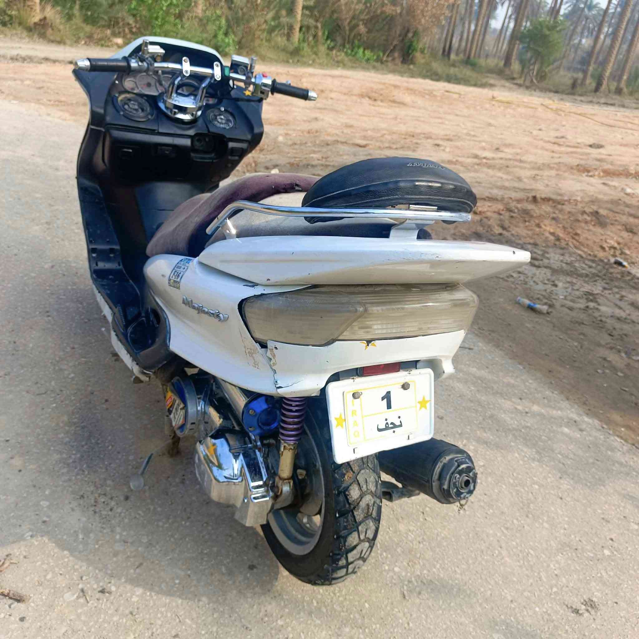 اسلام عليكم دراجه ماجسته 2006 محرك مفتوح كهربائيات شغاله عوزهه بريك وره سكان رياضي. تاير وره رياضي السعر 300وبيهه مجال للطيبين المكان كوفه اتصال ***********متواجد فيس بوك
