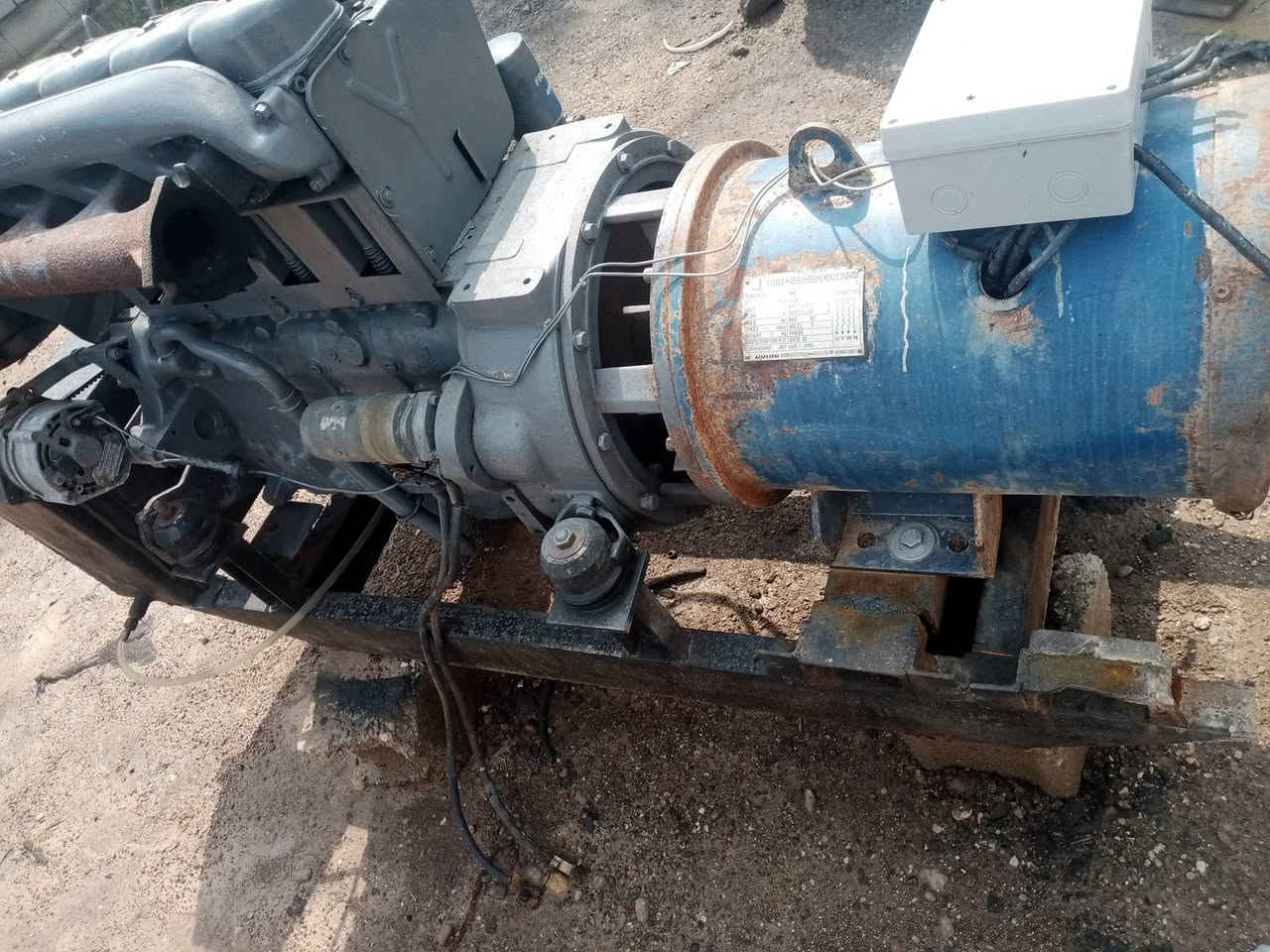 دويز الماني ابو صاروخ شرط  الحمل 30كيفي سعر 20 ورقه ديالى ناحيه العظيم توصيل ***********
