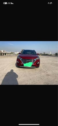 للبيع مستعجل توسان موديل ٢٠٢٠ فول الفول تبديل بنيد فقط بدون دواخل سيار...