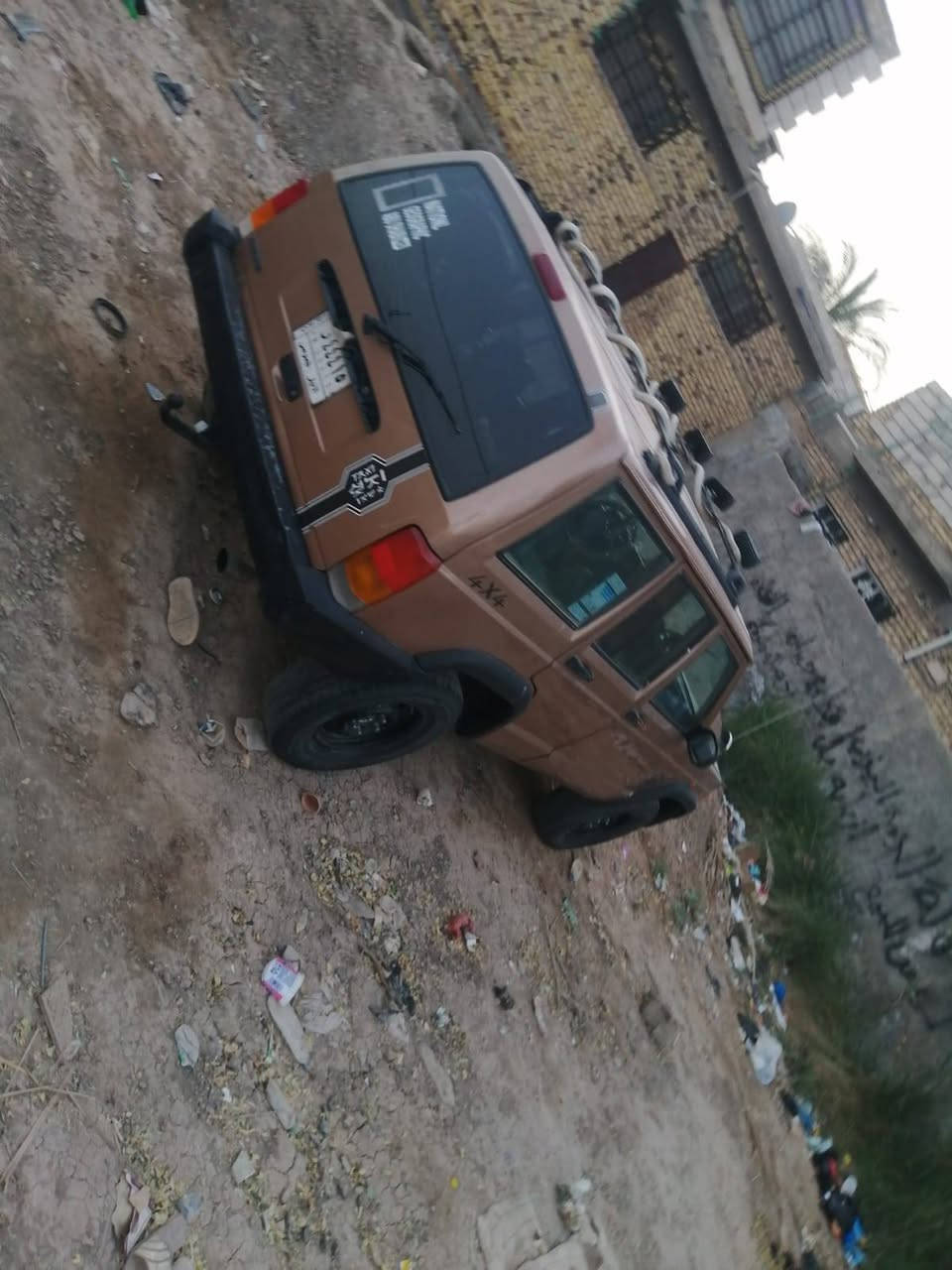 السلام عليكم البيع جيب شروكي موديل 99رقم انبار سنويه مجدده 29تحويل مباشر مكينه وكير جديدات بلادي حداديه جديده كهربيات شغاله السياره مكفوله مبيه نقص جاهزه من كلشي السعر38ورقه مكان السياره الدوانيه قضاه الشاميه رقم الموبايل ***********
