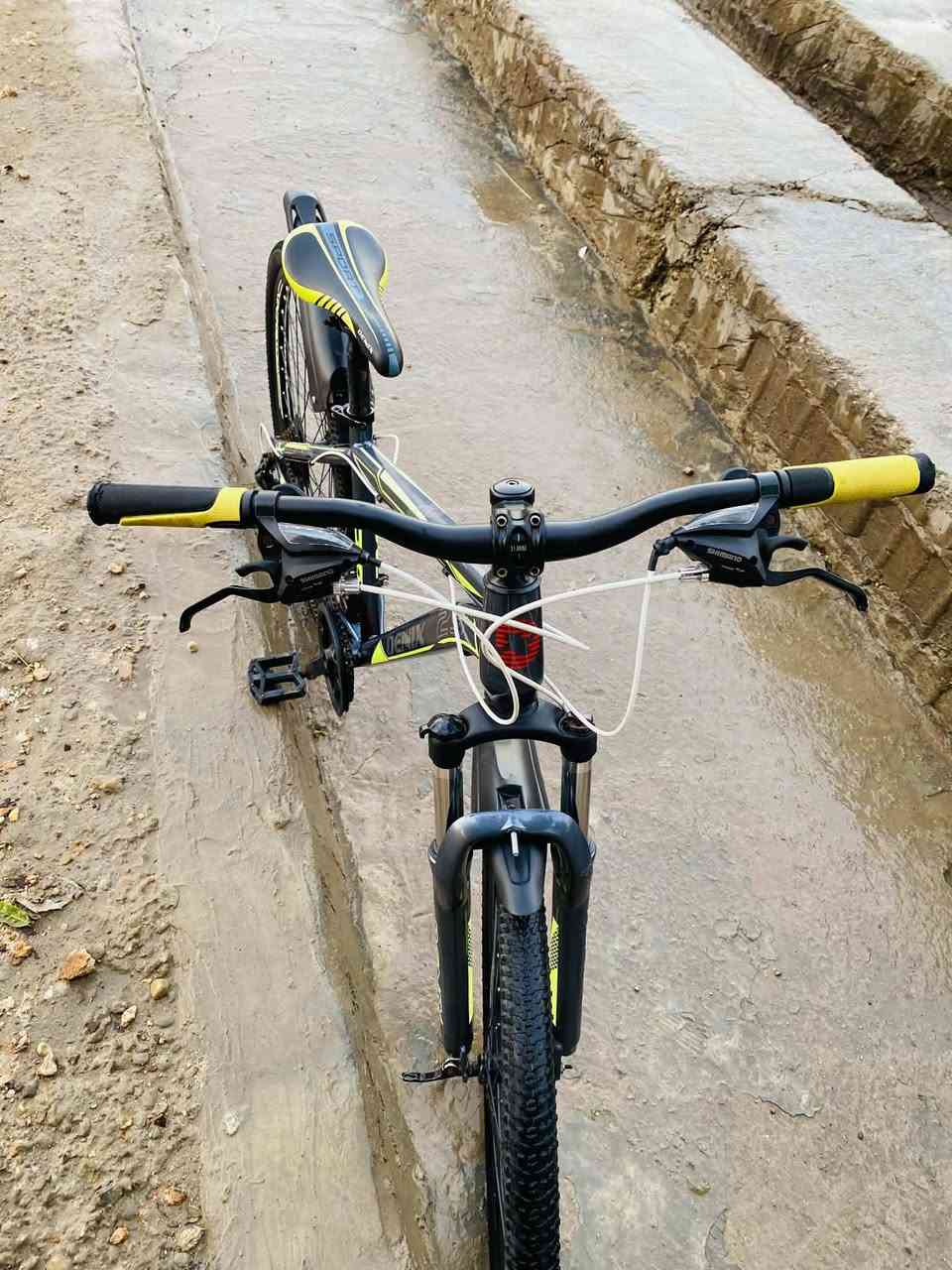 اسلام عليكم 
باسكل جبلي لبيع 

نضافه فول بريكات شغالة 

تبديل وره وكدام شغالة

مكاني ديوانيه مهناويه ؟

رقمي واتساب ***********
