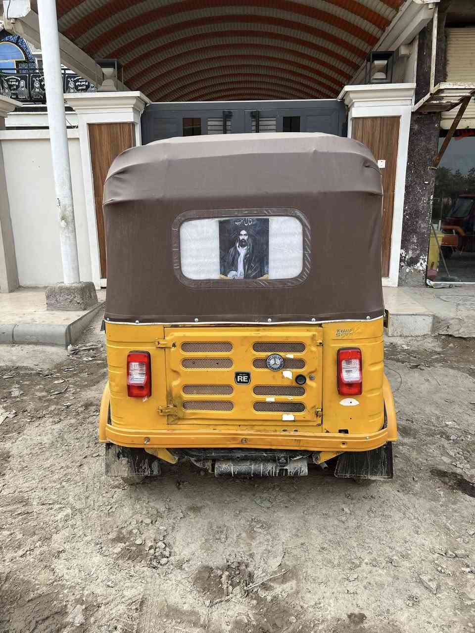 تكتك ١٨ شهر ١١ عنواني الحمزه الغربي  ***********
