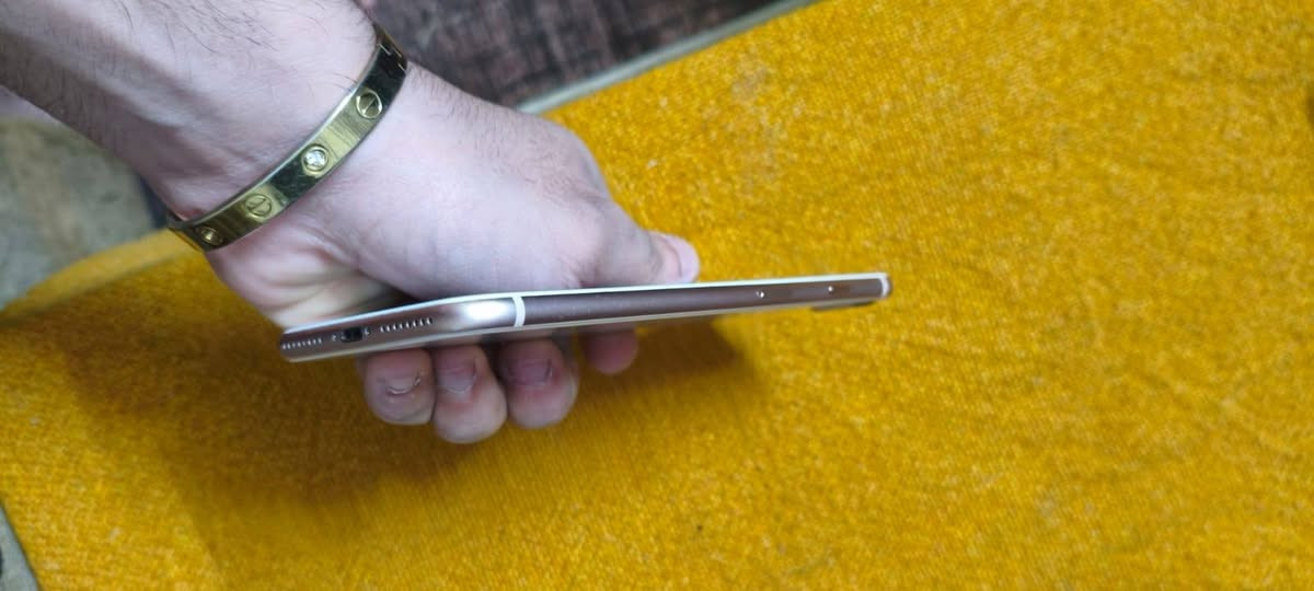 ايفون سفن ايت بلاص 8
 
ذاكره  64 
مبدل شاشه فقط

 جهاز كلش يحتاجله فقط بطاريه سعر 90 الف وبي مجال عنواني بغداد مدينة الصدر  رقمي
 777 964 5817


**إذا كنت صاحب هذا الإعلان وتريد حذفه لأي سبب، رجاءا أرسل رسالة إلى الدعم الفني**