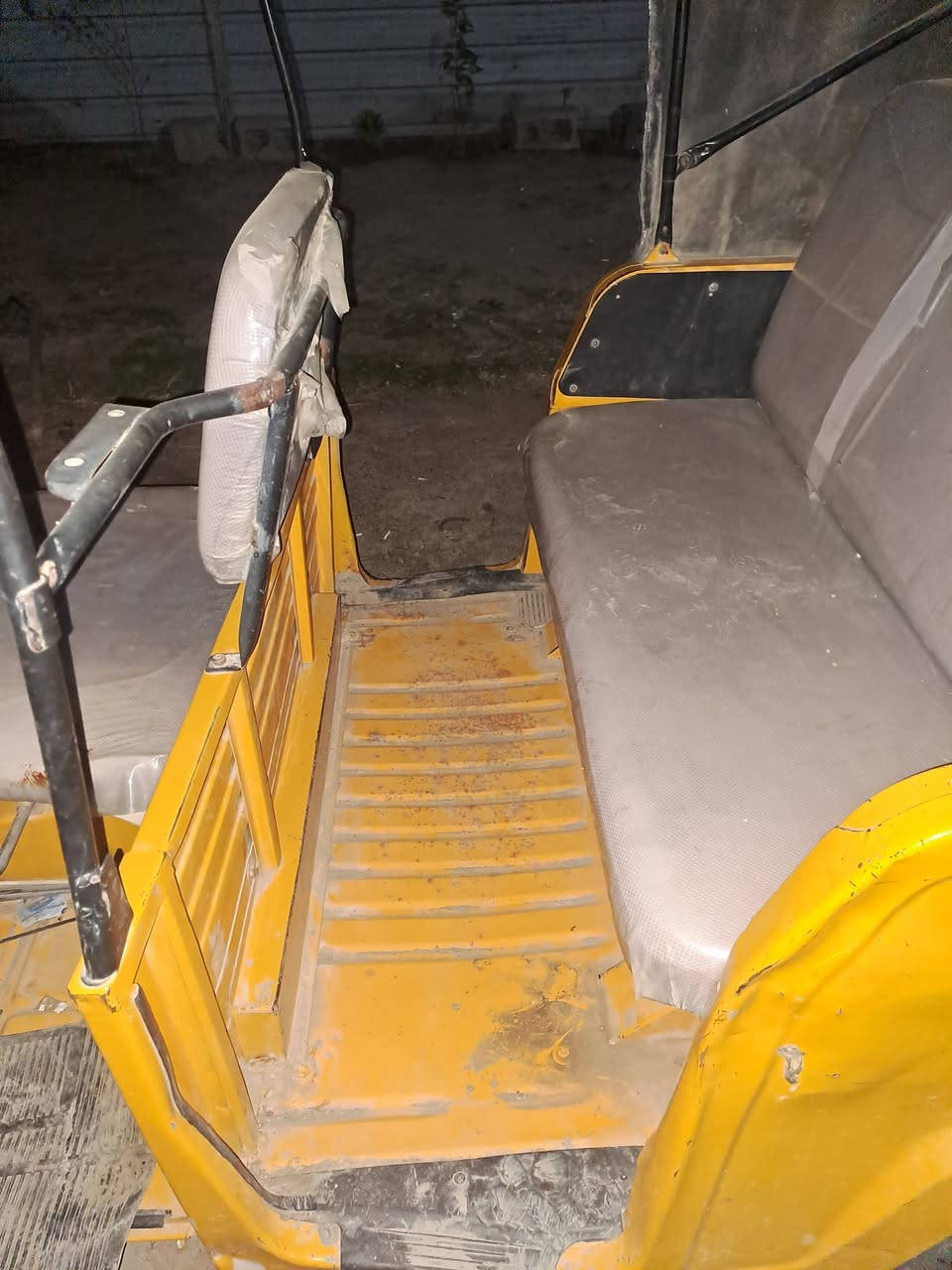 تيك توك بياجو موديل 2020 شغاله كامله تنزل قبل للشارع السعر1750 وبيها مجال مكاني ابو غريب بغداد ابو ***********
