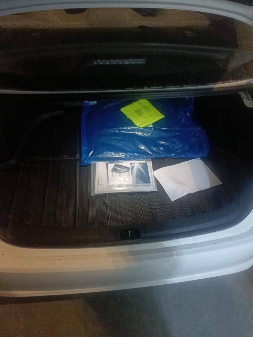 السلام عليكم كورلا
للبيع تويوتا كورلا هايبرد
الشكل الخليجي
موديل 2025
ماشيه 1300
مكفوله من الصبغ والتبديل
فول مواصفات
بعدها زيرو
مكان السياره بغداد حي الجهاد
اللاتصال ***********
راقم بغداد
واتساب مفتوح
