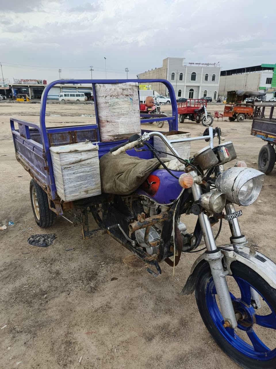 ستوته اوراق موديل 2022 اصوليه
سعرها 1.250 وبيها مجال


**إذا كنت صاحب هذا الإعلان وتريد حذفه لأي سبب، رجاءا أرسل رسالة إلى الدعم الفني**