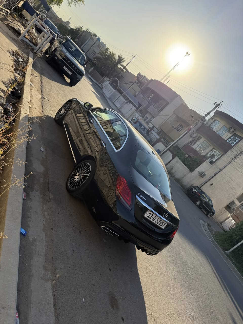 سلام عليكم مارسيدس
C300 

موديل 2021 فول السياره 

ماشيه 52 مايل كير مكينه كفاله شاصي لغد كفاله

حادثها جاملغ خلفي وباب جاملغ امامي مبدل بلادي باب مبدل بلادي بدون صبغ الصبغ جاملغ خلفي 

السياره مغلفه بي بي اف ضمان 10 سنوات 

باسمي شخصياً السعر 245 وبيها مجال مراوس ترهم 

مكاني حي القاهره رقمي 

***********
