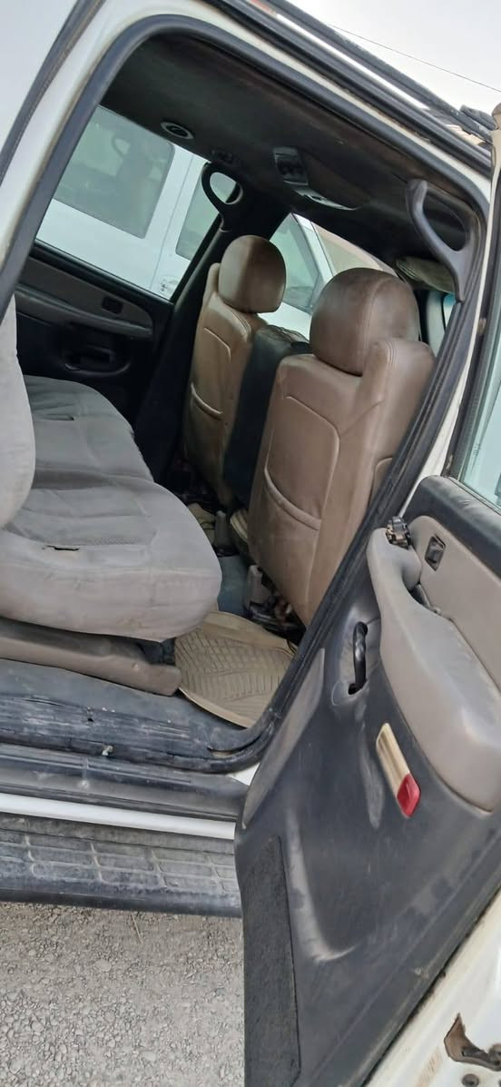 السلام عليكم جمسي موديل 2001 أصل أبيض تخم تاير برجستون جديد تبريد كير الف جديد محرك 5300 سياره جاهز رقم بغداد أجره تحويل مباشر مكان السيارة محافظة الأنبار مدينه الرمادي السعر ٨٥ وبيها مجال رقم هاتف ***********
