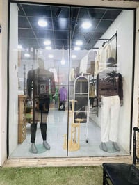 جام خانه للبيع نظيفة جداً المقاسات العرض (2.25م )(الطول 2.75م) للاستفس...