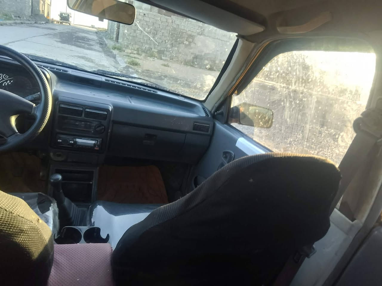 للبيع بسعر 14 ورقه قفل
سايبه مديل 11 شرط الوكاله والتحويل 
محرك وكير وضفيره وعينه وكلج وفلوين وبتري كلو جديد مال مصده
الهيها وغرمات 270 الف عل مشتري 
اخوان بيع مستعجل السعر من الاخير ولا دين ولا قصد بس نقد من الاخير 14 مكان الايمن العبور
مكان السياره موصل التواصل على الخاص مندوبه مبيعات اعرض سيارات مقابل عموله بسيطه


**إذا كنت صاحب هذا الإعلان وتريد حذفه لأي سبب، رجاءا أرسل رسالة إلى الدعم الفني**