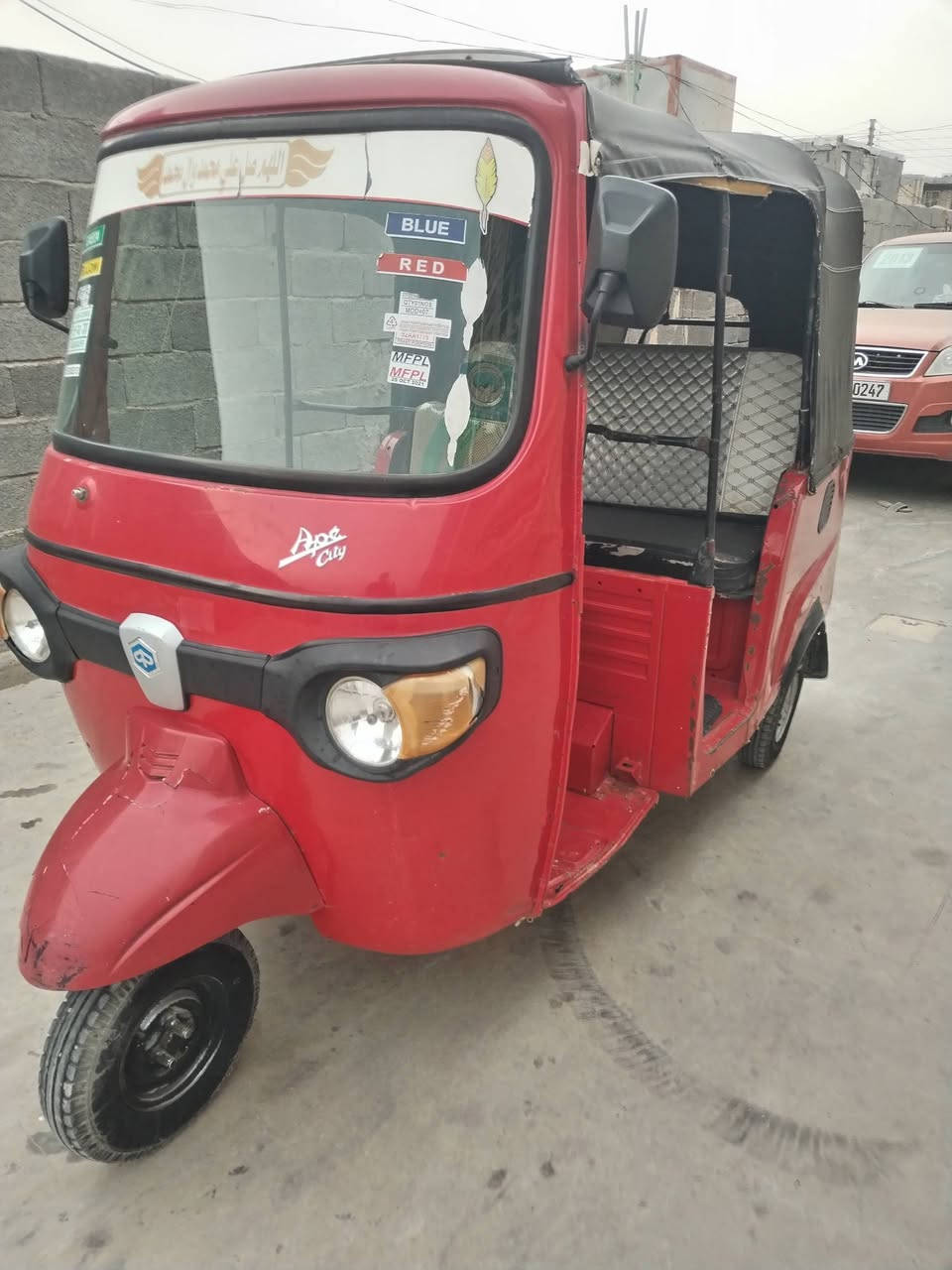 تكتك بياجو مديل ٢١ تكتك بلديه لا صبغ ولا خياس مكينه لا تبخير ولا تنقيص اوراق اصليه جدد السعر٢٢٥٠ مليونين وربع بيه مجال بغداد مدينة الصدر ***********
