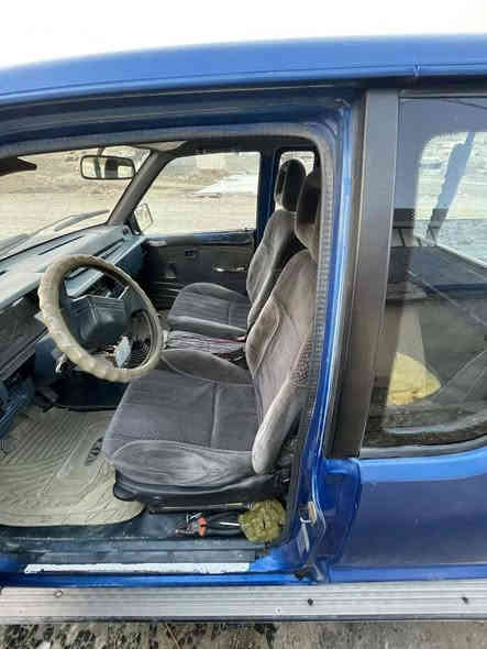 پيكاب مستربوشى موديل 90 رقم سليماني رقم و سه نه وى تازه يه گير و مه كينه به شه رت به شه رتى ته حويل نرخى 42 وه ره قه.
***********
*********** السليمانية
