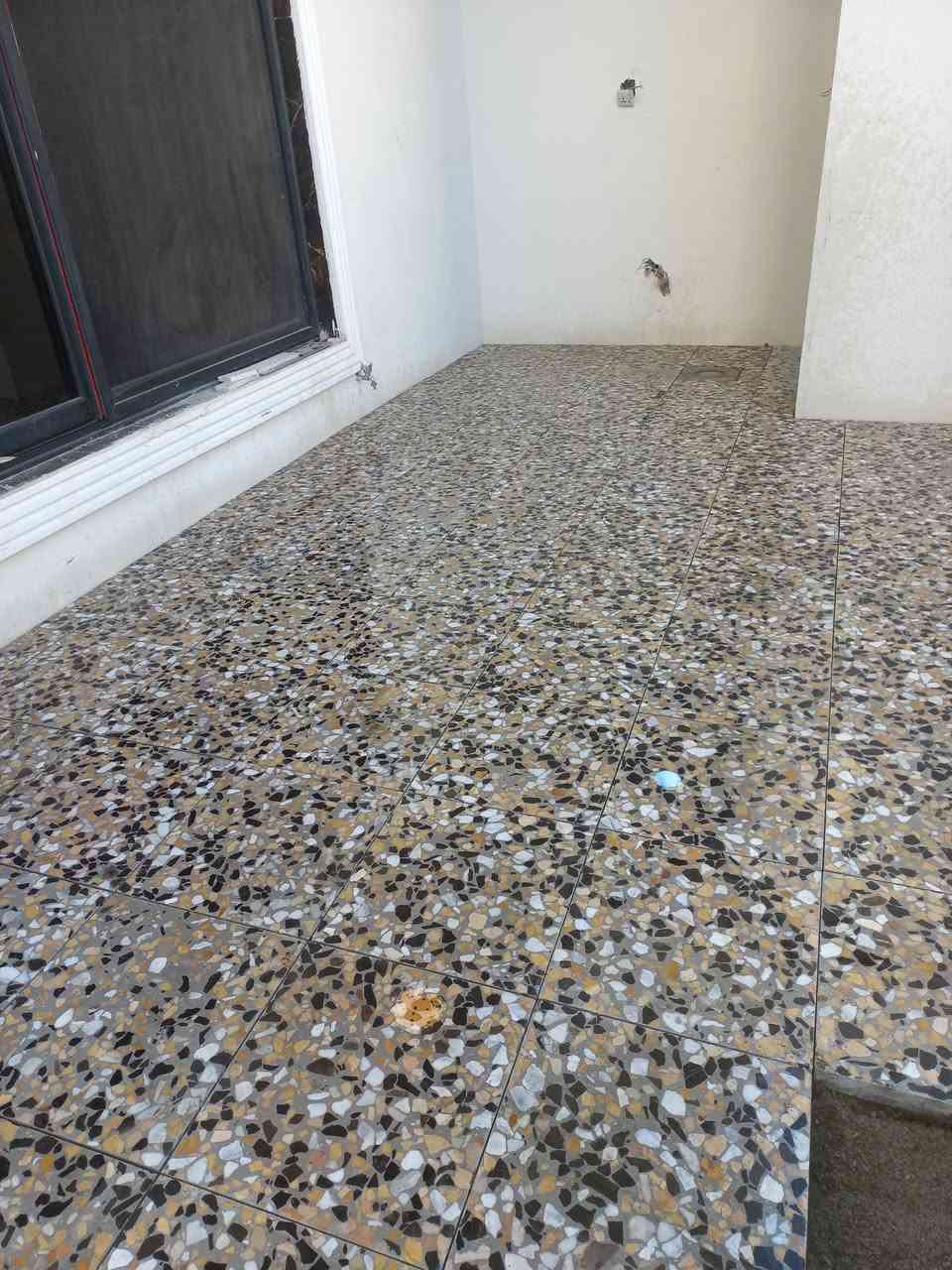 خلفه سيراميك مرمر بورسلين كاشي درج طابوك زجاجي واتساب بغداد ***********
