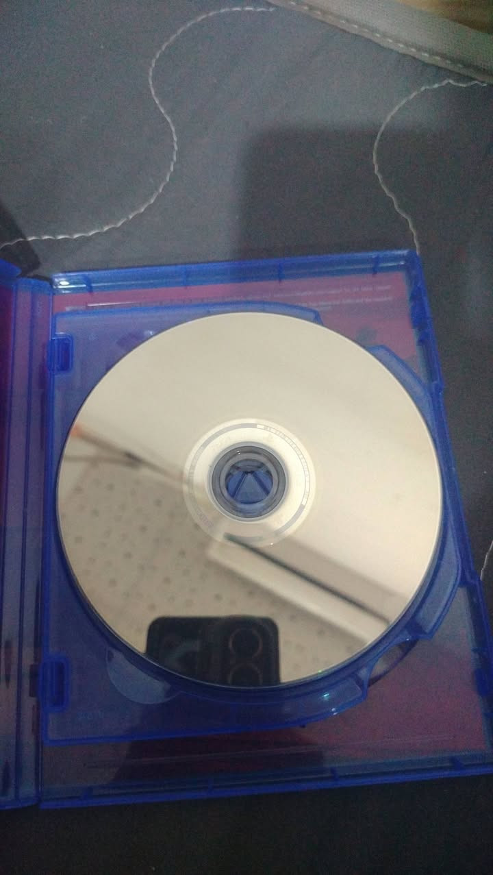 بسم الله الرحمٰن الرحيم
السلام عليكم
قرص لعبة Red Dead Redemption 2 نسخة ps4 للمراوس
(أقبل تبديل بلعبة أو لعبتين حسب القناعة)
القرص اخذته قبل ثلاث ايام و جان جديد بعده بلجلاد
استعمال القرص فقط مرتين لعبت اللعبه و تركتها لأن مابيها ترجمه عربيه و بنفس الوقت ما اريد اهكر الجهاز
نظافة القرص بلصور و نضافة القرص ممتازه جداً (حوالي95%)
مكان بغداد (لايوجد توصيل🙏🏿)


**إذا كنت صاحب هذا الإعلان وتريد حذفه لأي سبب، رجاءا أرسل رسالة إلى الدعم الفني**