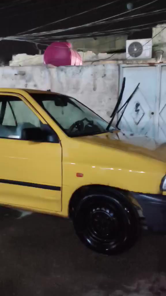 سلام عليكم سايبة للبيع ابيع كومة حديد مديل 2012  بيهة ضربة بس باب اريدهة 12 وبيهة مجال***********
