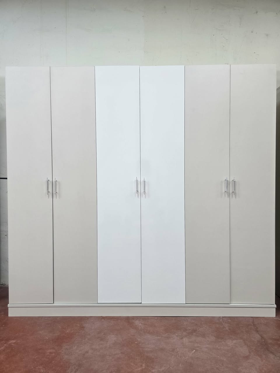 💎🔥 غرفة تركي مستخدم – 6 قطع كاملة 💎
💯 نظافة 100% |  نظام أبواب مرتبه 
💸 السعر: 525 قفل
🪛 شد مجاني + 🚚 نقل مجاني


**إذا كنت صاحب هذا الإعلان وتريد حذفه لأي سبب، رجاءا أرسل رسالة إلى الدعم الفني**