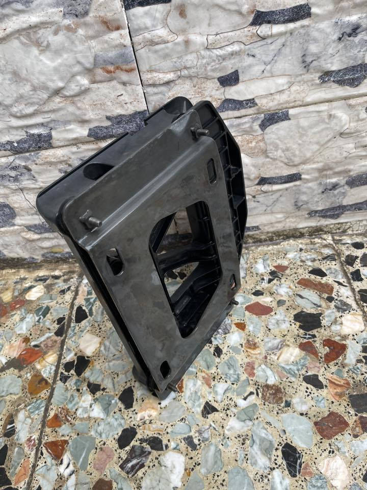 سلام عليكم قاعده مال جنطه سلفر ونج جديده مال رمبه  بيش تفيدك اخذهه
مكاني بغداد ***********
