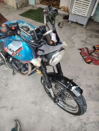 دايون ليتي • مكينة ٢٠٠ • بني مسلم