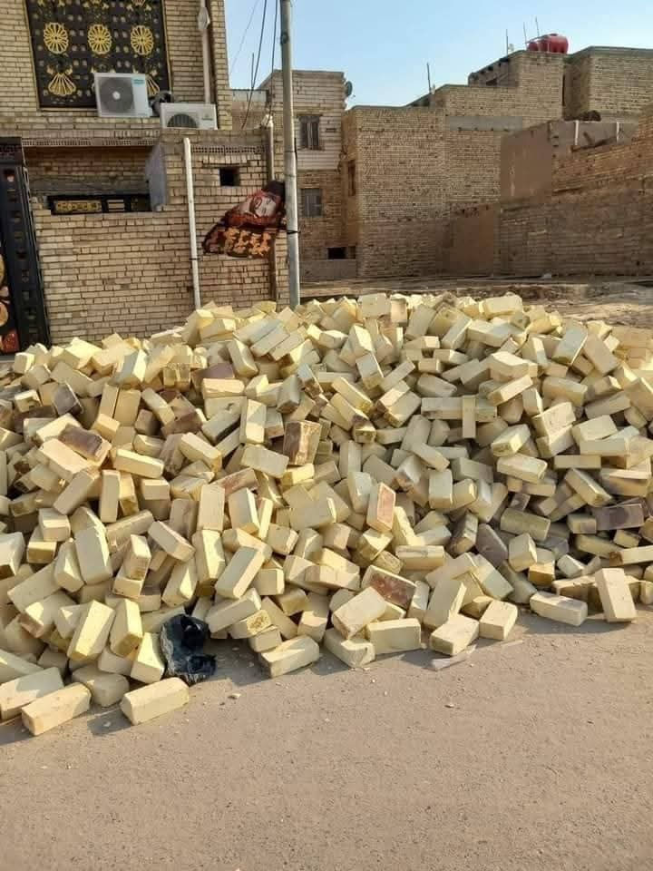 يوجد #طابوق للبيع بسعر مناسب توصيل بصرة / عماره أو ناصرية ملاحظة كل منطقة أو الها سعر الطابوق لون واحد أو قالب واحد أو عدد كامل أو زيادة شرط لاتصال على 
***********
***********
