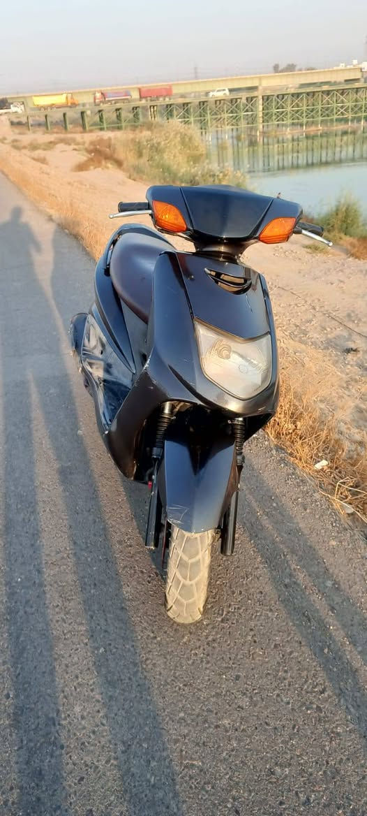 السلام عليكم سكنز نيثيا للبيع الدراجه ما مفتوح بيها برغه والله الدراجه سعر 750 وبيها  مجال قليل مكاني بغداد ***********
