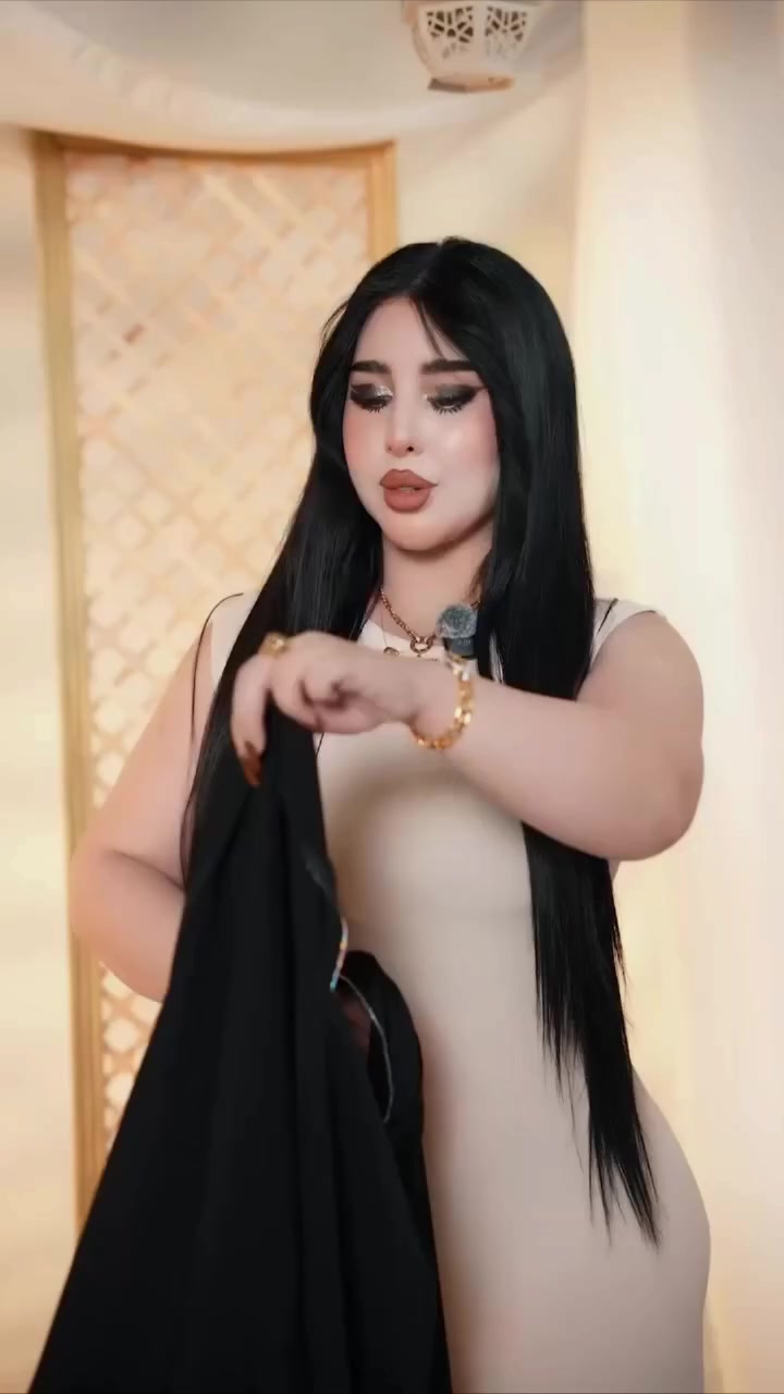 عباية  + بينصل + شال
خامة اوركينرا مع شغل يدوي راقي جدا شرط الفحص 

فري سايز تلبس من 38 الى 48

الدرزن 310 الف  

سعر القطعة مفرد 38

توصيل جميع المحافظات 5 الف

فرع 2


**إذا كنت صاحب هذا الإعلان وتريد حذفه لأي سبب، رجاءا أرسل رسالة إلى الدعم الفني**