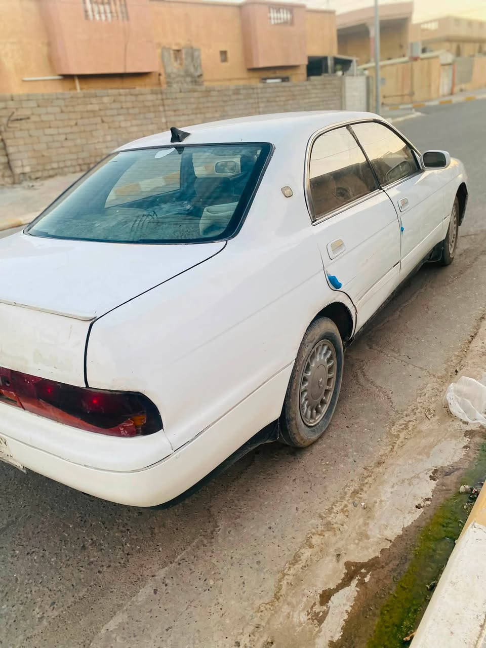 للبيع
بطه كص 

محرك كير شرط يشك الكاع 

تخم تاير جديد

صدر جديد 

السياره جاهزه ماناقصها شي السعر 18وبيها مجال اتصال ☎️ 

***********
