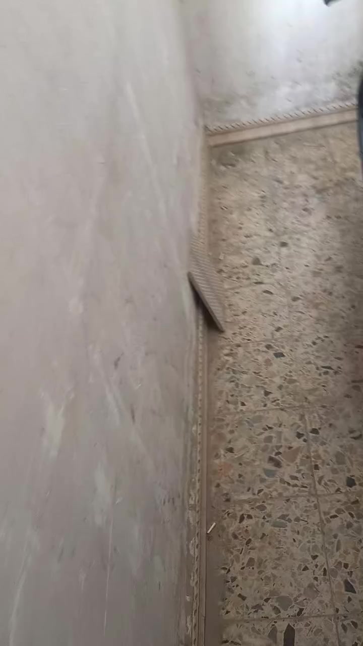 دراجه للبيع مكان بلديات ب ٦٠٠ قفل رقمي ***********
