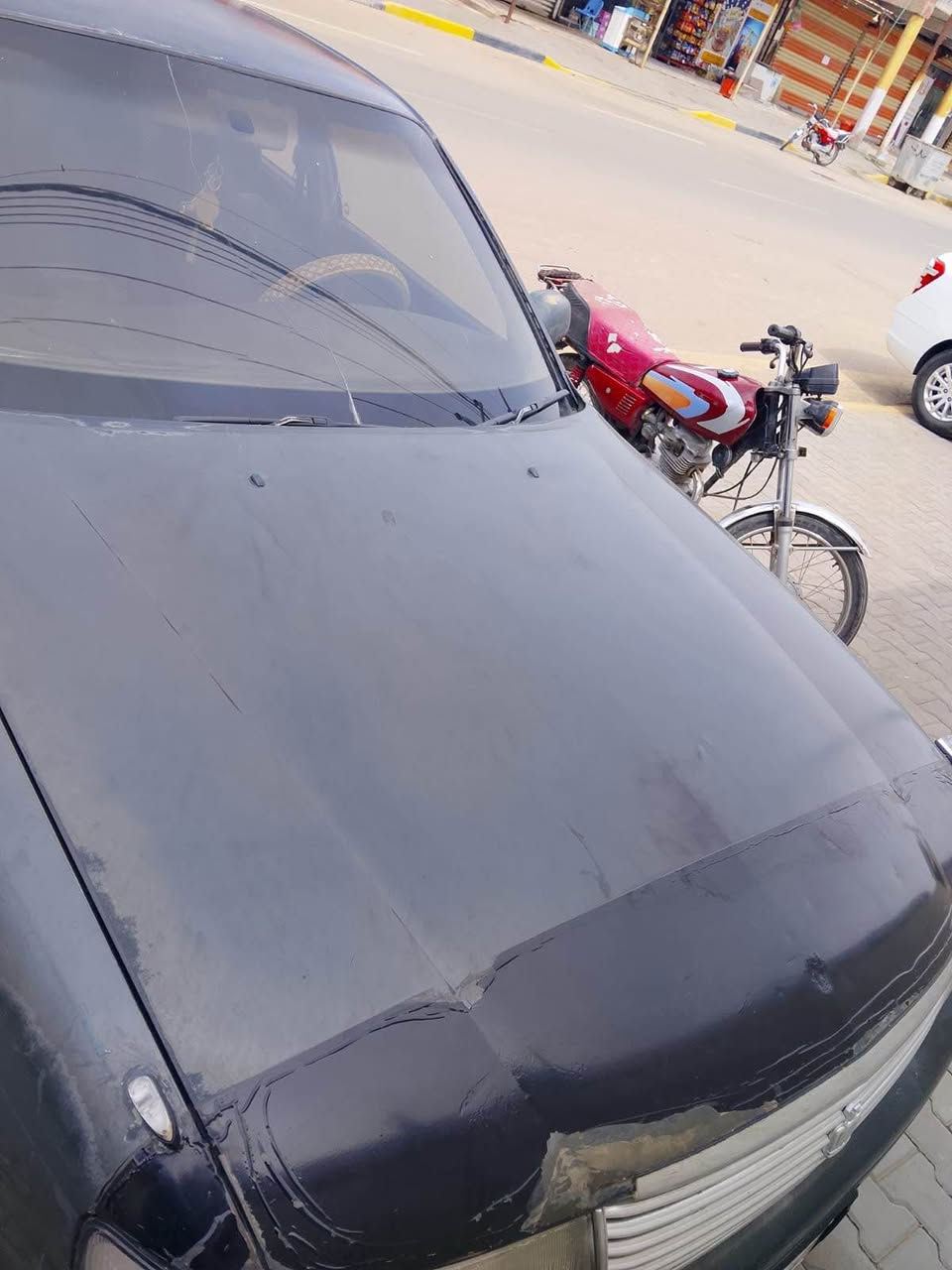 السلام عليكم سيارة بطه متصل مديل ١٩٩٢ جاهزه سعر ٤٥ 
رقم موبايل ‭٠٧٧٠ ٧٣٣ ٥٥٥٩‬ غير متواجد عل الفيس البصرة, العراق
