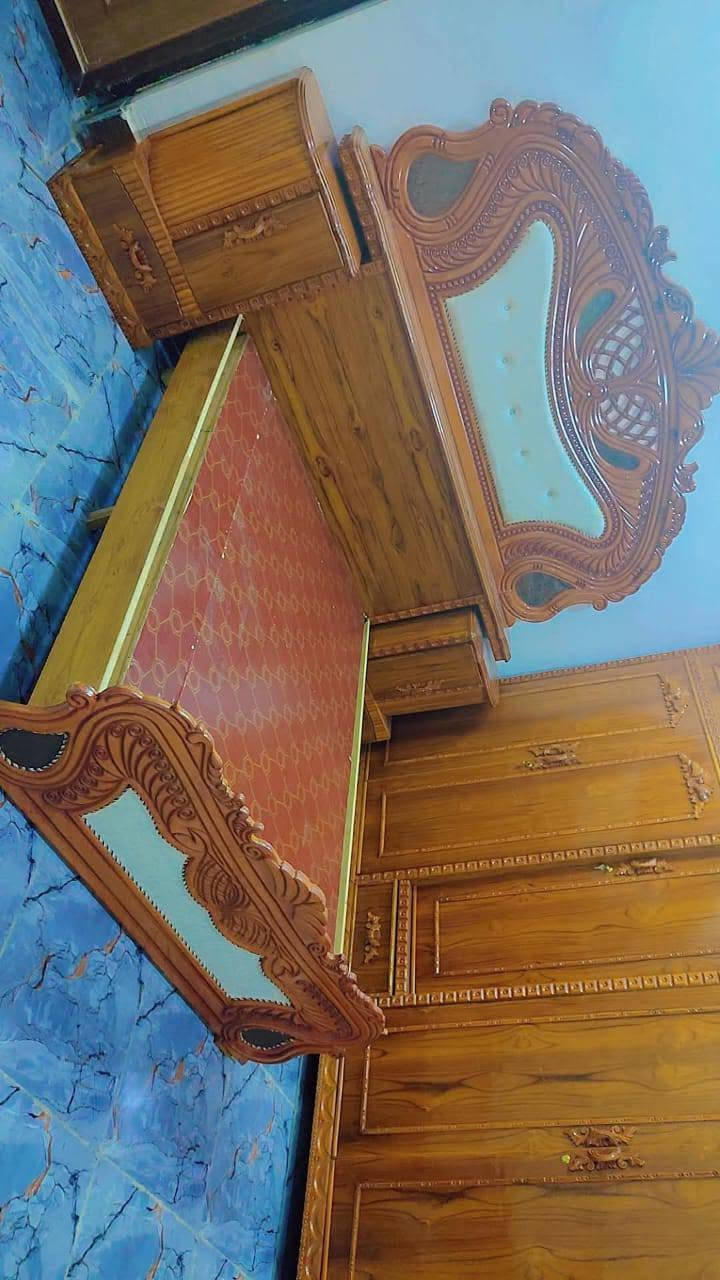 السلام عليكم غرفه نوم للبيع سعر مليون ونص وبها مجال للاستفسار مراسله خاص او الاتصال على الرقم ***********
