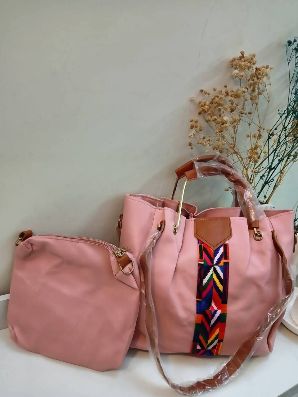 حقائب ماركات متنوعة
تصفية
اسعار مناسبة
توصيل بسمايا فقط


**إذا كنت صاحب هذا الإعلان وتريد حذفه لأي سبب، رجاءا أرسل رسالة إلى الدعم الفني**