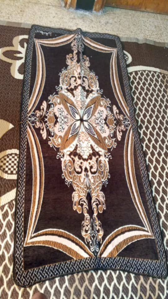 مرحبا للبيع شلع/دواشك سفنج خفيف العدد 6وبيهم وجوه
غطا ديوان قماش مخيط كامل غير مستخدم بعدة بالجنطة لون عسلي وجوزي القياس لديوان 9امتار واكثر
وغطا لون رصاصي مخيط وكامل مال ديوان 9امتار واكثر
وقطع مستعمل بس نضيفات  مفرش ديوان لون جوزي خمس قطع يرهمن لديوان 9امتار /ومفرش قطع لون رصاصي هم لديوان 9امتار  مع قطعتين لون عسلي
كوشات سفنج العدد 4 امانه الله كلهم نضاف مابيهن اي عيب الشراي يراسلني خاص
/مكانهم الايمن


**إذا كنت صاحب هذا الإعلان وتريد حذفه لأي سبب، رجاءا أرسل رسالة إلى الدعم الفني**