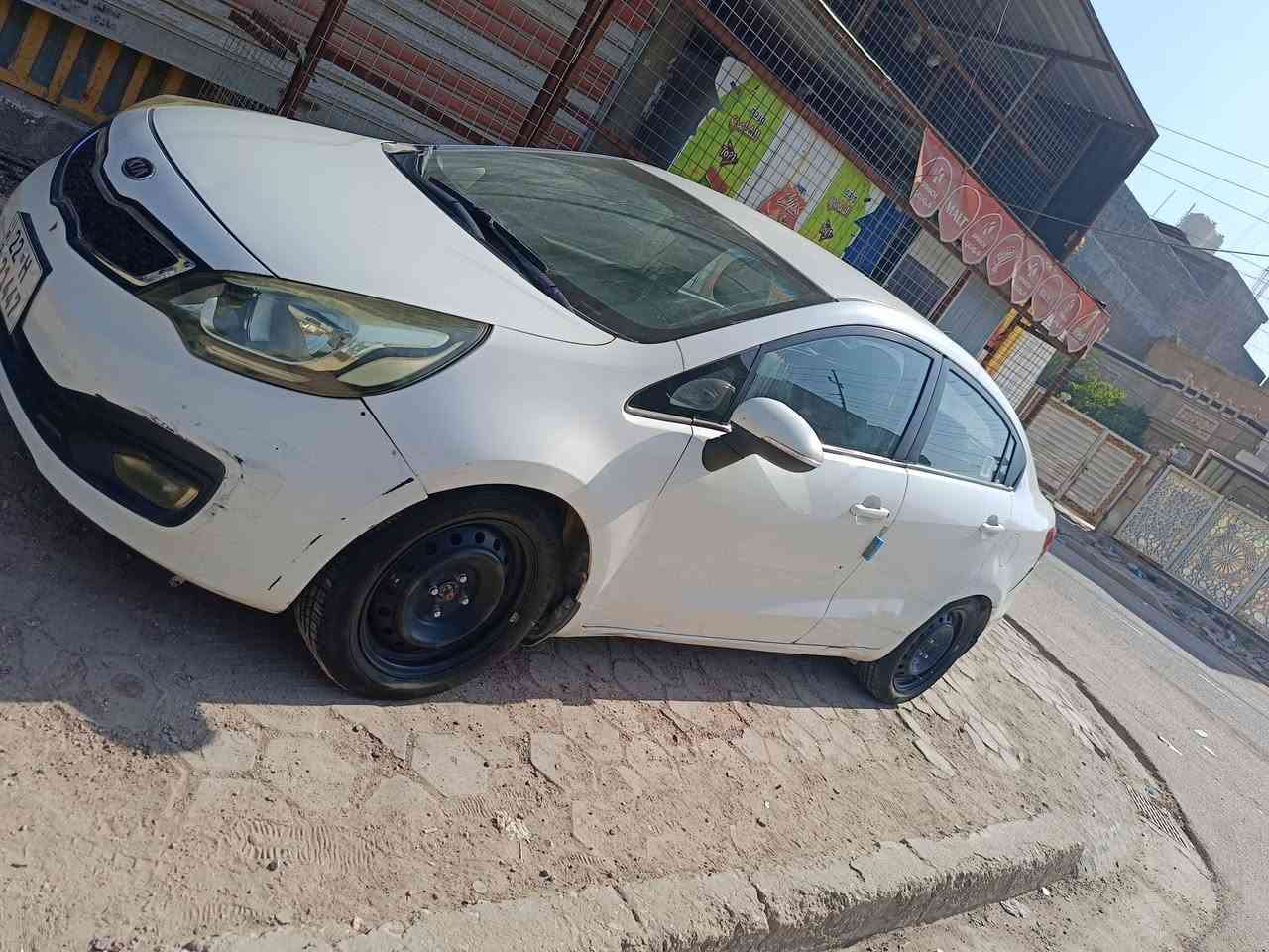 سلام عليكم كيه ريو موديل 12 مظلع خليجي مكينه وكير وتبريد مكفولات 1600 قطرتين رقم اربيل بسمي نكليزي
سنويه جديدة هزه جديد باتري جديد تخم تاير جديد 
صدر جديد مكان بغداد المحموديه سعر 79 وبيه مجال 
بيه نص جاملغ ونص باب وربع جاملغ 
رقم ***********
سلام عليكم كيه ريو موديل 12 مظلع خليجي مكينه وكير وتبريد مكفولات 1600 قطرتين رقم اربيل بسمي نكليزي
