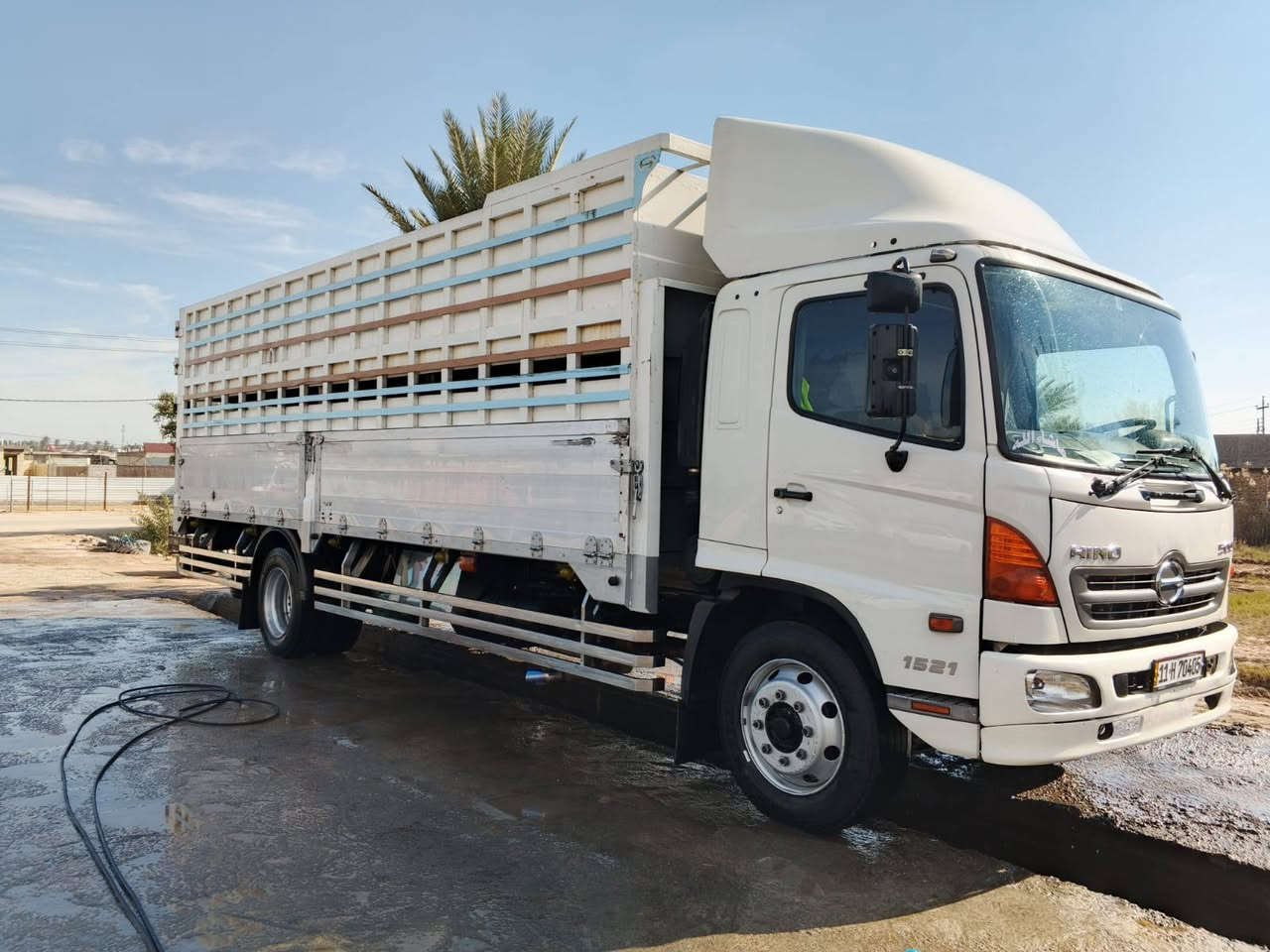 هينو ماليزي يسره بلادي موديل 2021 فحل ثماني براغي شاصي عريض محسن سايد بريك هواء تخم تاير جديد للاستفسار اتصل على الرقم ***********
