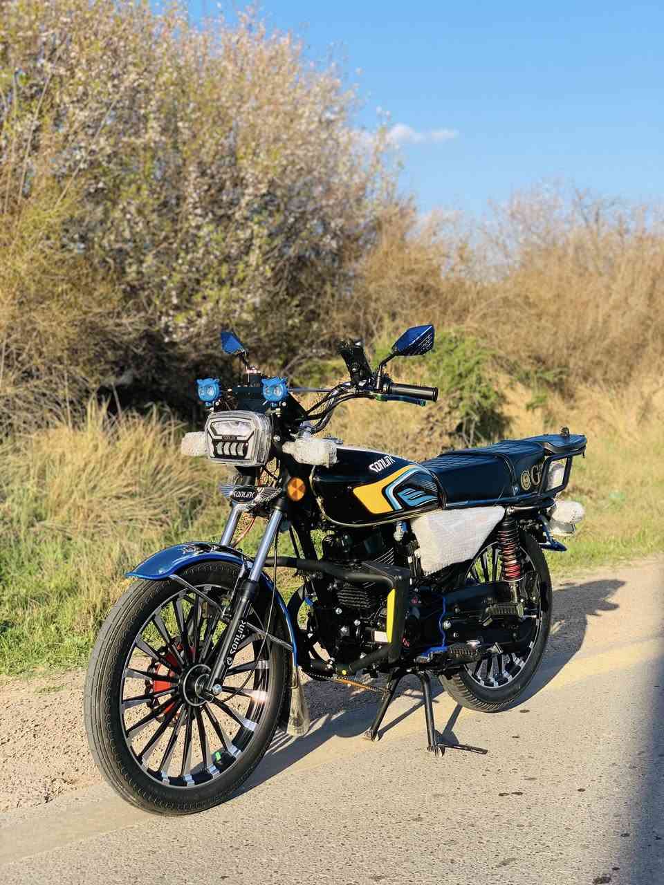 سلام عليكم شباب دراجه سولنك موديل 25ضاغطه وزنجيل نضافه كدام عينك كله شغاله كامله من كلشي محرك ضمان ممفتوح للمراوس حسب القناعه ماراوس بيراني غير يراني راسلني ودلل اوراق كامله والموشراي ليتعبني بيع ابيع 950 وبيه مجال لتكلي الجديد بهل سعر جيب واني اشتري منكً الشراي يشلع عيوني


**إذا كنت صاحب هذا الإعلان وتريد حذفه لأي سبب، رجاءا أرسل رسالة إلى الدعم الفني**