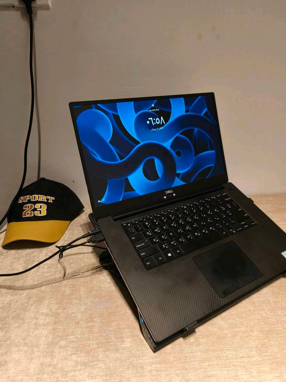 لابتوب للبيع او للمراوس 
ديل برزيشن 5540 لون سلفر مطعم بكاربون فايبر سوبر سلم نظيف جدا كما في الصور 

معالج انتل كور اي 7 جيل تاسع فئه المعالج H
 (3.4) GHz بتردد
سعة تخزين 512 SSD 
رام 32 سرعته : 2667 MT/s
كارت شاشه داخلي مدمج بسعة 4G 
يدعم بصمه وجه وبصمه اصبع شغالات 
شاشه حجم 15.6 LSD
كيبورد ضوئي عربي انكليزي 
ويندوز 11 برو نفعل على المذر بورد مدى الحياه مع برامج الاوفس وورد وبوربوينت واكسل
للتواصل ***********
تليكرام و واتساب

مكاني كربلاء ومتوفر توصيل 