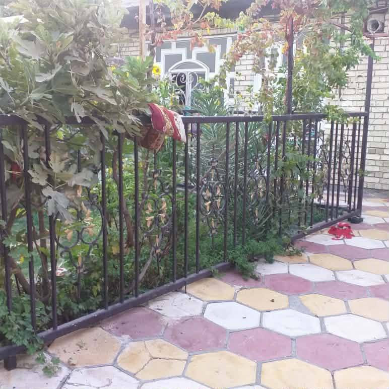 بيت للبيع المساحه 400 متر طابو زراعي سند 25 قرار محكمه
شارع 10متر    البيت بي 3غرف وصاله وستقبال وتخاريج ومطبخ

عنوان كوفه علوت الفحل شارع الفلل وره متنزه جنات الكوه مباشر 

أساس وسقف صب کونكربت بنیان طابوك نهروان 

البناء جديد ونضيف رضيه كاشي كل البيت 

يحتوي غرف 3  وستقبال وصاله ومطبخ وصحيات داخليه وخارجيه

 وطارمه جبيره
العنوان شارع الفلل وره متنزه جنات الكوفه مباشر 

متوفر كافه الخدمات 

واتساب.. ***********
