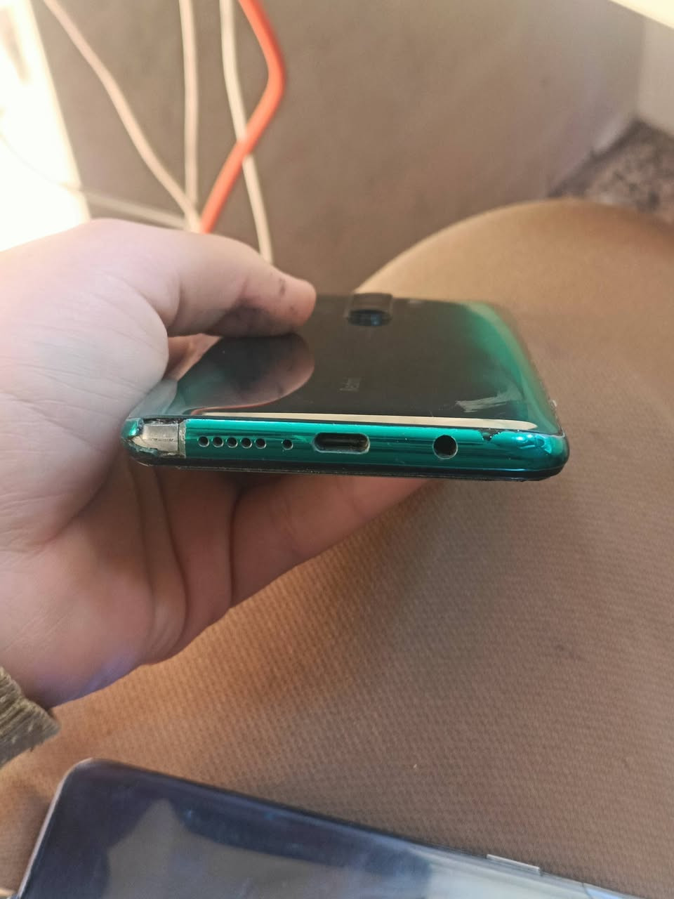 السلام عليكم شبابنه هذن جهازين للبيع
- ريدمي نوت 8 برو ذاكر 128 جهاز كلش قوي يحتاج فقط تنضيف للكامرات ببجي 60 فريم 
2- اوبو a74 جهاز كل خلل ما بي كلش نضيف فقط بي فطر بلزاويه الجوة فطر كلش ناعم هم ذاكره 128 يشغل 60 فريم  صوت كامرات اتصال كله شغال 
مكاني بغداد مدينه الصدر قطاع 67 
*********** موجود واتساب او ماسنجر سعرهن ثنينهن 125 سعر ثابت بدون احراج وليحجز يدفع اعتماد
