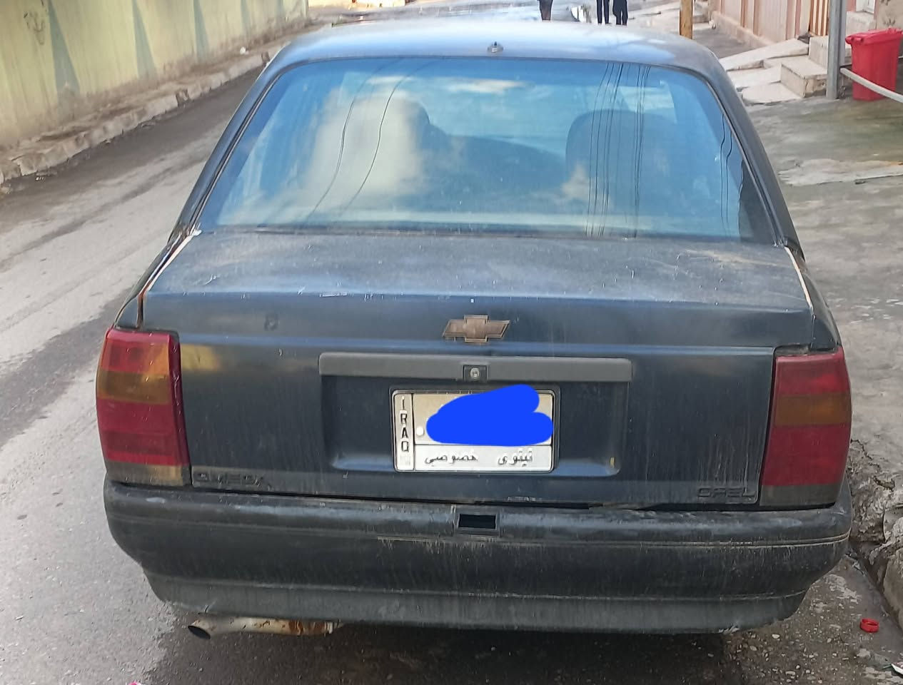 اوميكا حجم (24) مكينا وكير شغاله كهربايات كلها شغاله بس يحتاجلها تبديل طخم وايرات مكينا ضفيره ابيعها السياره ماتشتغل طافيه  موديل 90 رقم الماني سنويه خضرا كابون بانزين الشرعي بالسكر شرط التحويل الشاري اوجهو بالشرعي السعر 16 وبيها  مجال حك الجيه والباقي كدام العين عنوان حي الحدباء ***********...... رجآء  اقرالمنشور زين قبل ماتخابر
