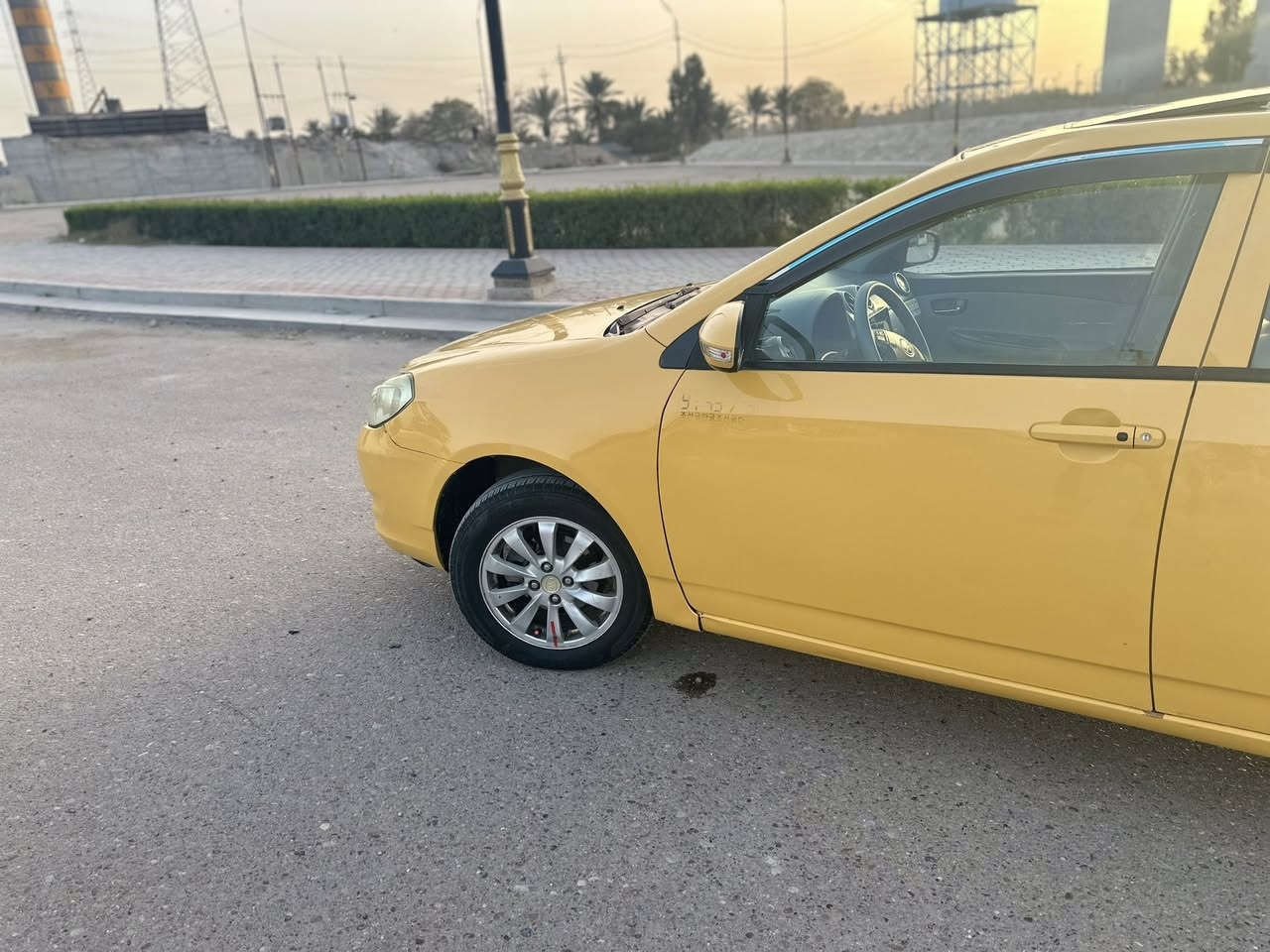 بيوادي جي 3 مكفوله من صبغ وضربه وخياس وتبديل بسمي موديل 13 تبريد ثلج
كير عادي السعر 57 وبيه مجال
***********
