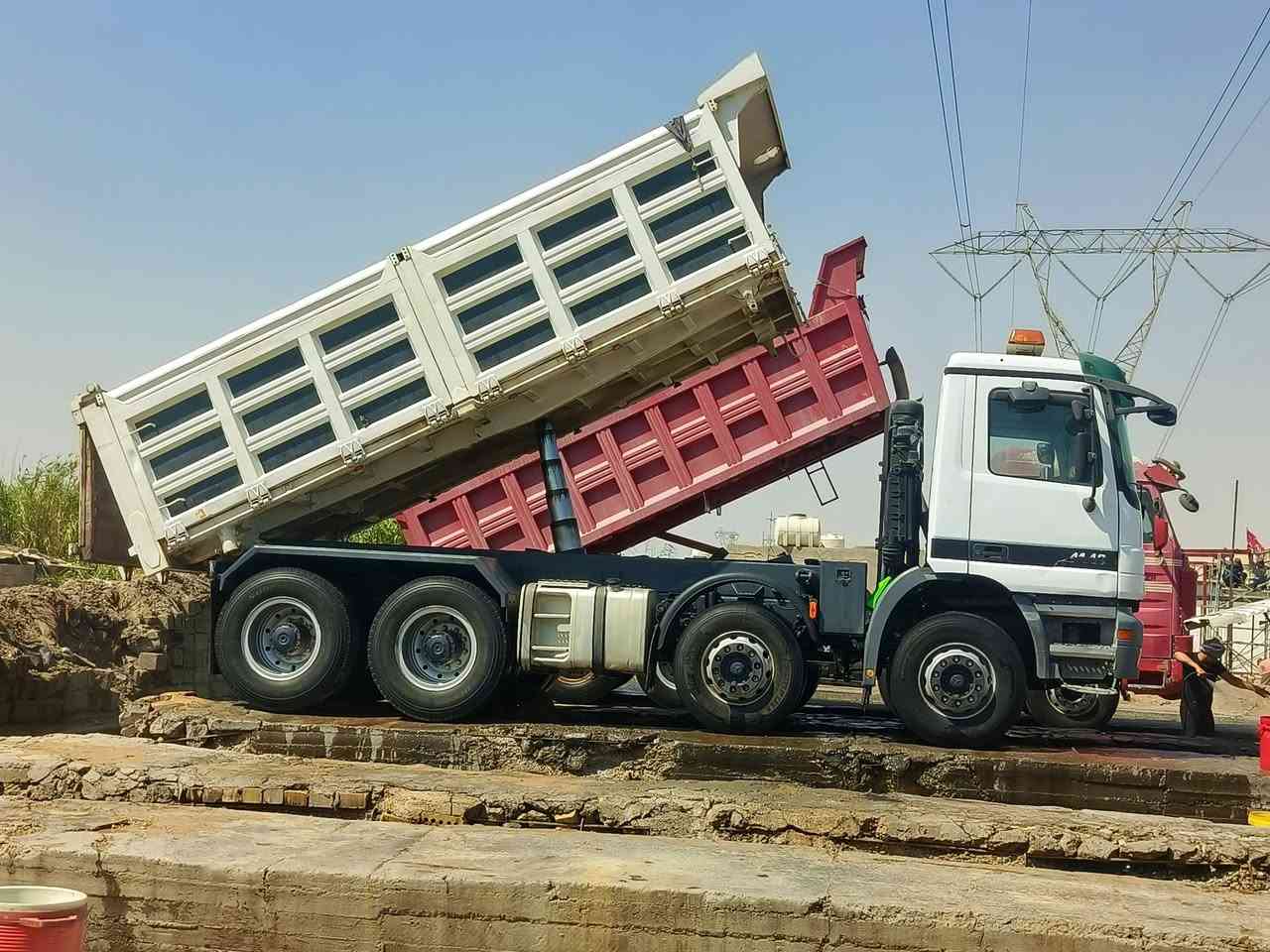اكتروس موديل 2002 نص جيف  المكان بغداد تقاطع النهروان تصال ***********
