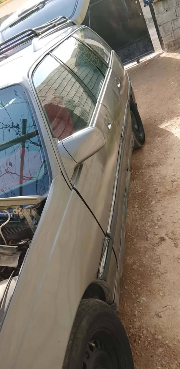اوبل اوميكا ستيشن 92
فحص صلاح الدين مشي معامله مدفوع كمرك شرعي بتكريت شرط التحويل سنويه خضرة منتهيه 2021
كير محرك شرط شلعه تشك الكاع 
صدر امامي خلفي جديد
كهربائيات كلها شغاله
تخم تايرات جدد 
محرك 20 اقتصادي ب بانزين حيل
السعر 16 وبيها مجال شي قليل الاستفسار ***********
مكاني صلاح الدين تكريت

