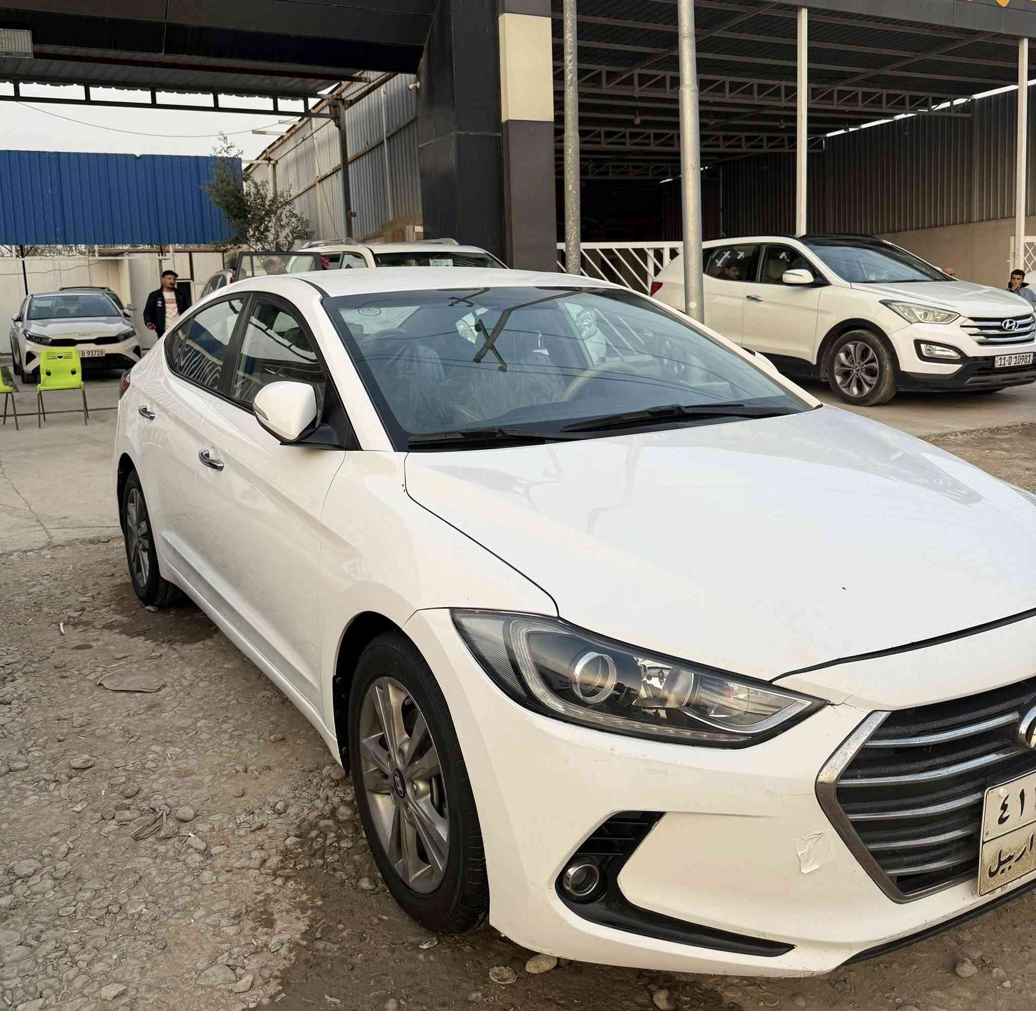 السلام عليكم
النترا 2017 مكينه 2000
فول عدا الفتحه مكفوله 
السعر 140$
***********
