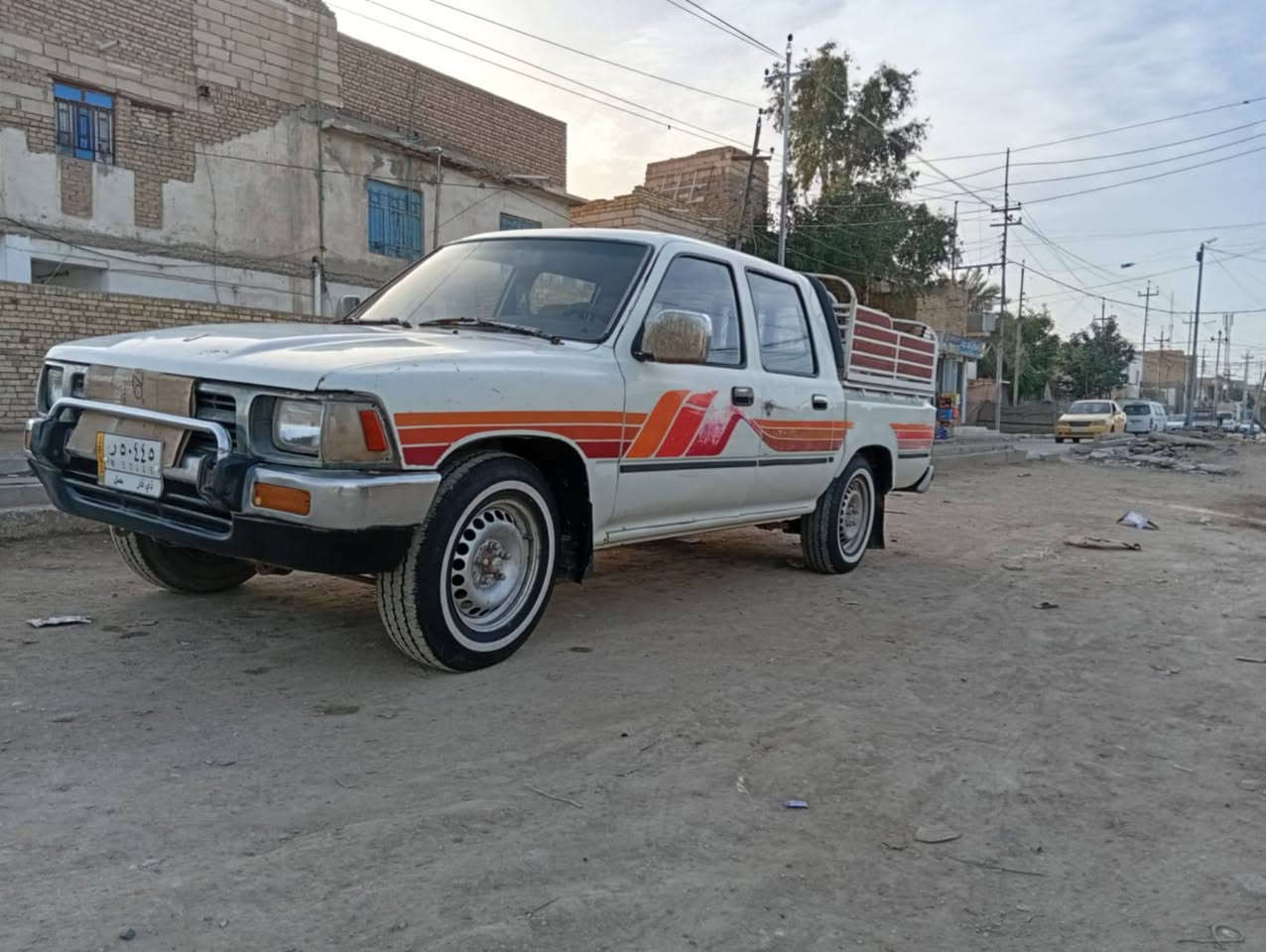 سلام عليكم سياره بيكم تيوته موديل 1993 رقم ذي قار الماني مكينه ثري واي بيه تبخير كير وكسن و شاصي شرط الستفسار ***********
