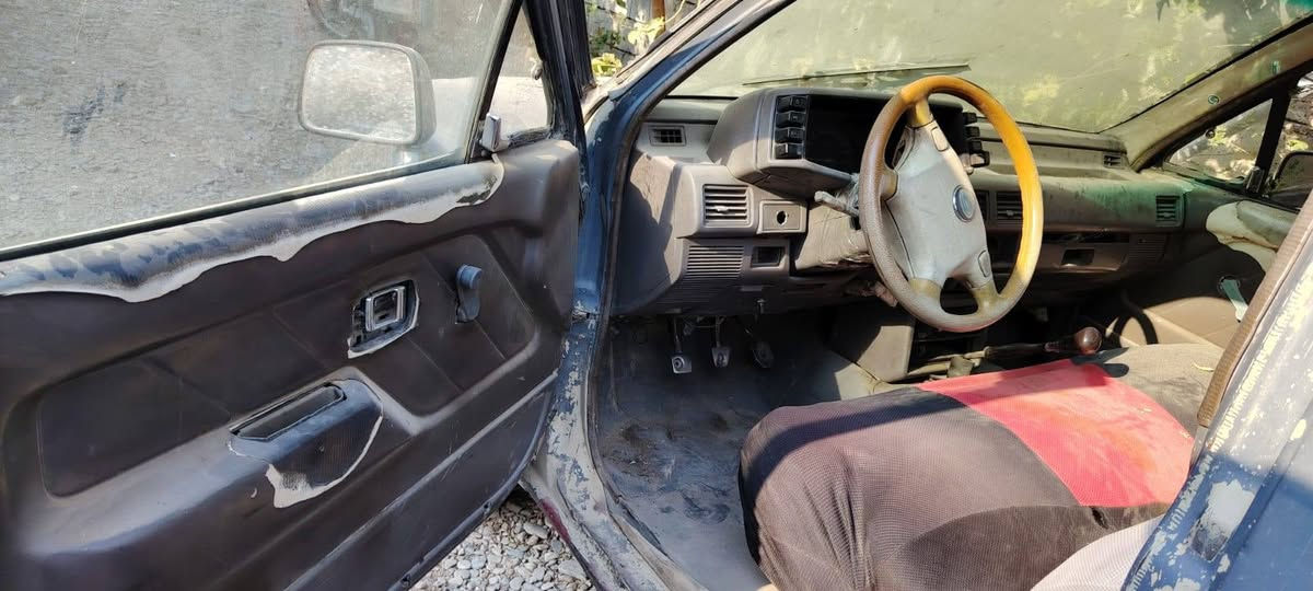 🌹بەناوی خوای گەورەو میهرەبان🌹
😮فرۆشتنی خێرا😮
پیکاب ئاسوزو چوار قولاپ مۆدیل 1990 ئاڕمی پلاستیکی دهۆک بەشەرتی سەیتەرە مەفرەزە دایرەی مرور مەکینەی دێری بۆ بەستراوە ماشاءاللە زۆۆر بەقوەتە  ئاڕم و ئەوەلیات و موسو وەرگەڕاو براوەی بەشەرتە...
شوێن...شارەزوور 
نرخ...قوفڵی 14 گەڵایە
ژ.م...***********
*********** السليمانية, العراق
