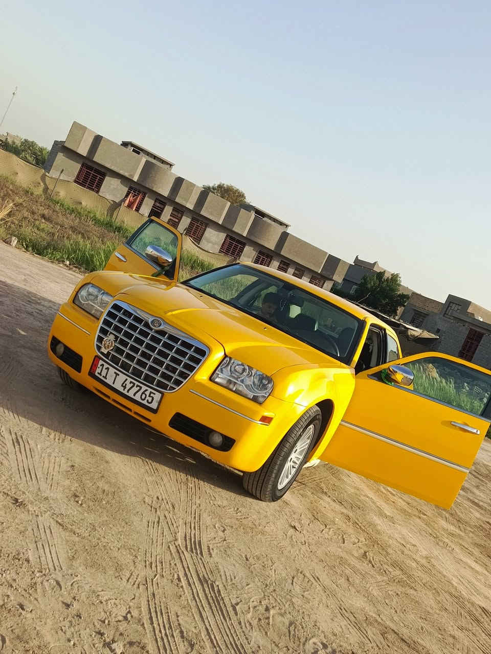 سياره او باما موديل عشره اصل اربع جوكات مكينه 3500 السعر 117رقم تلفون ***********
