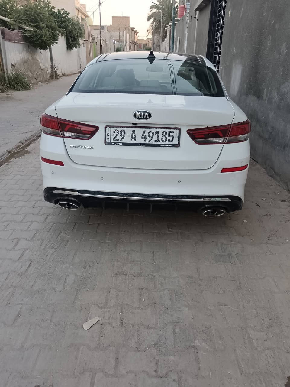اوبتما ٢٠ فول مواصفات ابيض بانوراما وتعرفون الفول ومواصفاتها السياره بيها بنيد وجاملغ امامي والجنه الثانيه الباب بي رشه بدون معجون ورشه بالوسط يعني مو كل الباب وبالبالهلال مال والجاملغ الخلفي
ذكرت كل شي حت لا أحد يتعنه يكول ماكتلي مامتواجد ع الفيس اتصل *********** ابو علاء

