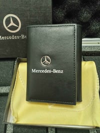 محفظة مارسيدس • جلد • توصيل مجاني