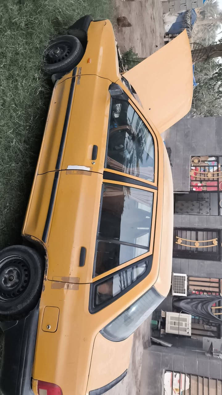 سايبه موديل 11 البيع معروضه 20ورقه وبيه مجال تحويل ثاني يوم  رقم صاحب السياره ***********
